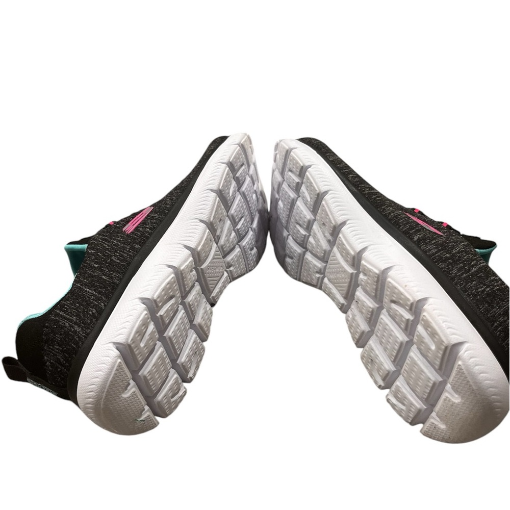 Women’s Size 8 Skechers – Blue & Black with Pink Accents, Pristine Condition